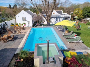 Greyton Toad Hall exclusive use up to 18, largest pool in town, hot tub, no load shedding and by arrangement up to 22 and sometimes we rent individual rooms